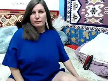 Stripchat Live Sex Cam of Adelinemilf