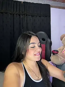 Stripchat Live Sex Cam of Danna_222