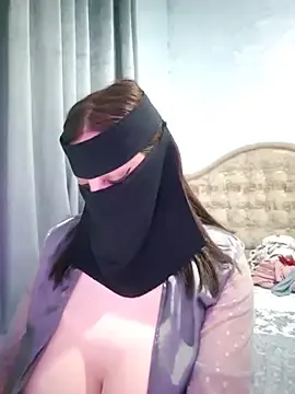 Stripchat Live Sex Cam of _arabica_