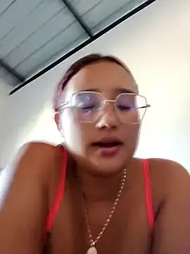 Stripchat Sex Chat of young_dairy01