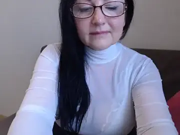 Stripchat Free Porn Cam of Alma44