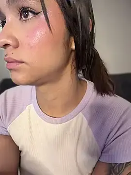 Stripchat Live Porn of Isabella-Teen