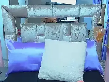 Stripchat Best live sex cam show of thyara_noa