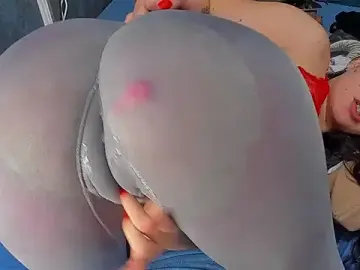 Stripchat Live Porn of RedAssHottie