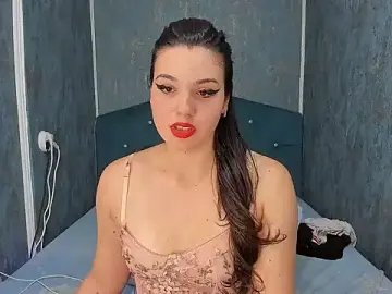 Stripchat Nude Webcam of RedAssHottie