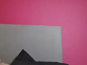 Stripchat Free Live Porn of Slutty_Kiki_Bella