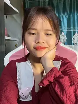 Stripchat Best Webcam of Sweet-Stars-01