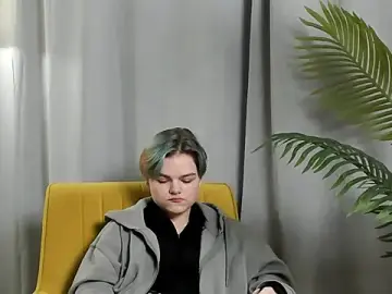 Stripchat Nude Webcam of RoyceCamon