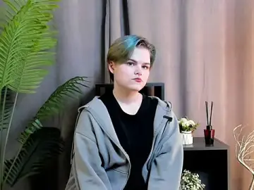 Stripchat Best live sex cam show of RoyceCamon