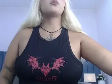 Stripchat Live Porn of april_bunnyy