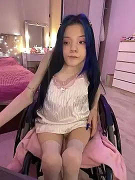 Stripchat Adult Webcams of MiniSophiaa