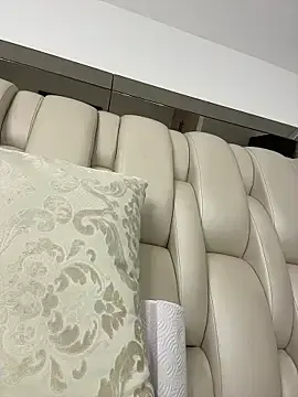 Stripchat Nude Webcam of ALISSON_FOXXX1