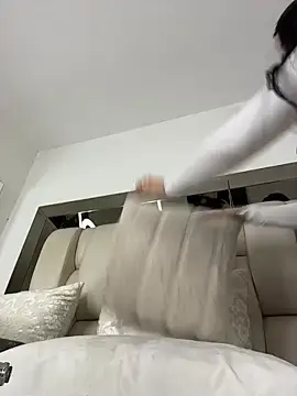 Stripchat Sex Cam of ALISSON_FOXXX1