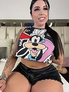 Stripchat Sex Cam of ALISSON_FOXXX1