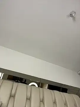 Stripchat Watch Live Sex Cams of ALISSON_FOXXX1