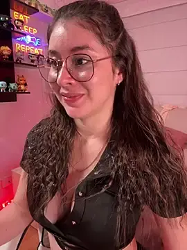 Stripchat Live Porn of Sharon_07