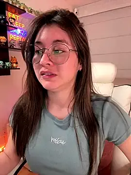 Stripchat Free Live Porn of Sharon_07
