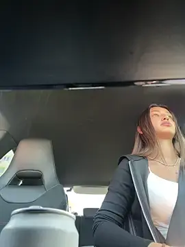 Stripchat Sex Cam of TiffanyHouston_