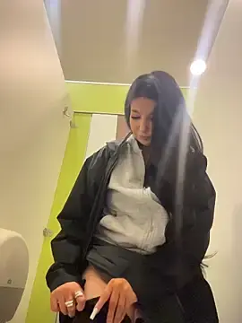 Stripchat Sex Chat of Tisha_Busty