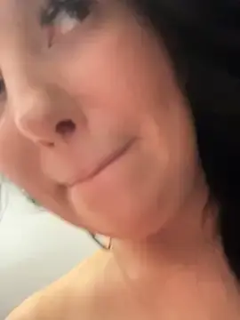 Stripchat Adult Webcams of Tisha_Busty