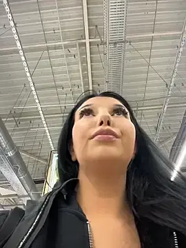 Stripchat Adult Webcam of Tisha_Busty