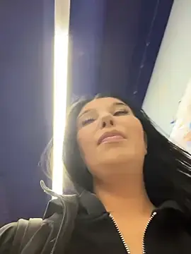 Stripchat Adult Webcam of Tisha_Busty