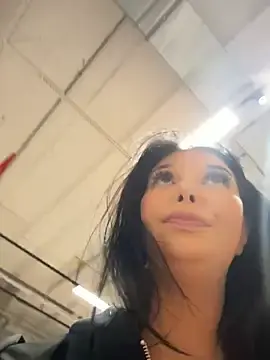 Stripchat Adult Webcams of Tisha_Busty