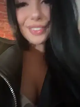Stripchat Free Live Porn of Tisha_Busty