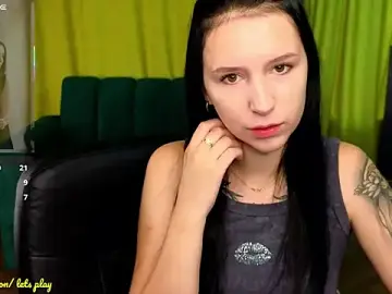 Stripchat Live Porn of KarolinaBlacks