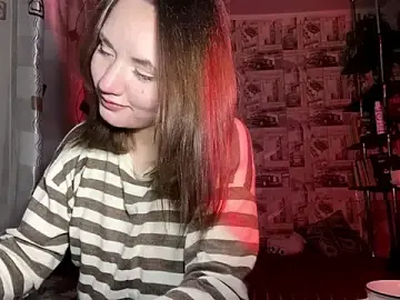 Stripchat Live Sex Cam of JuliaCurletteye