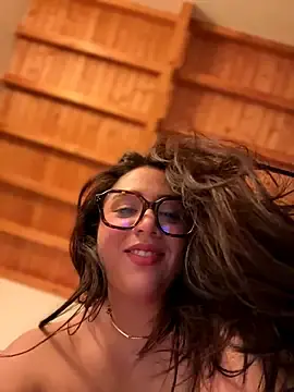 Stripchat Watch Live Sex Cams of marcimaa