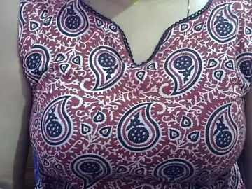 Stripchat Free Porn Cam of Your_wild_Dia