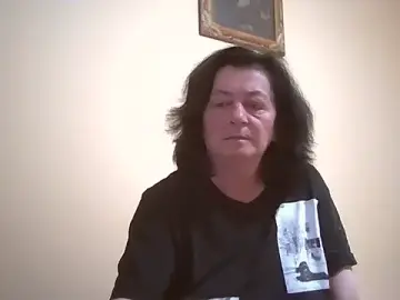 Stripchat Sex Cam of GypsiQueen2