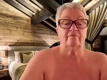 Stripchat Free Porn Cam of Mystery-Grandmother