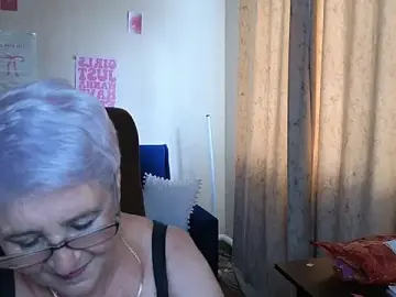 Stripchat Watch Live Sex Cams of Sandra_Snowflake