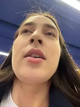 Stripchat Sex Chat of Holly_Play