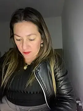 Stripchat Free Live Porn of SCARLET-20