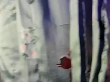 Stripchat Free Live Porn of Alisagold90