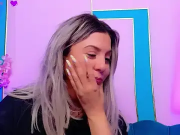 Stripchat Free Live Porn of AriannaSins