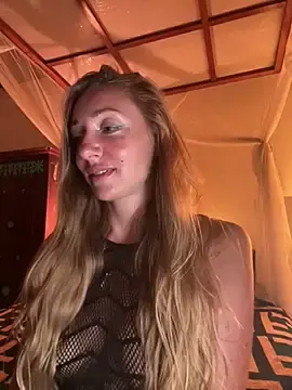 Stripchat Adult Video Chat of OpheliaRoxx