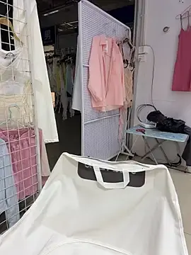 Stripchat Watch Live Sex Cams of Selenaaaaa-