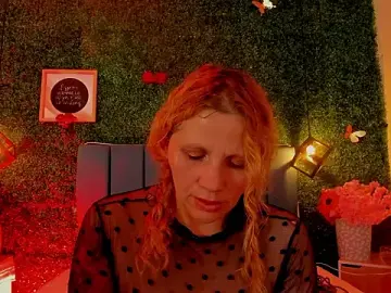 Stripchat Free Live Porn of Evangelyne_rose