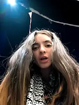 Stripchat Sex Cam of Sam_Sara