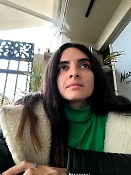 Stripchat Free Porn Cam of Sam_Sara