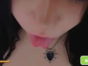 Stripchat Watch Live Sex Cams of vulagarmanners_