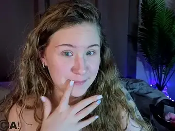 Stripchat Nude Webcam of Elsie_Cutties