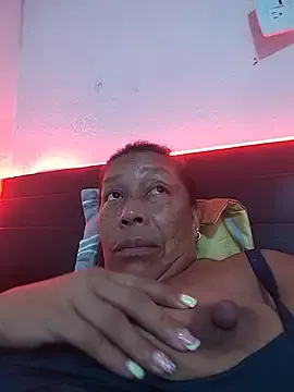 Stripchat Sex Chat of Ruby-Hot-Milf
