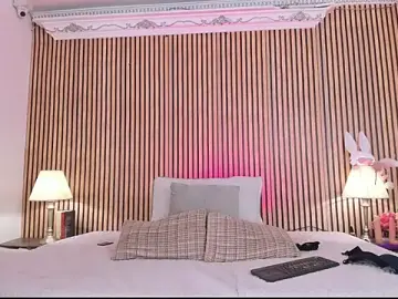 Stripchat Sex Cam of keeyla_stone