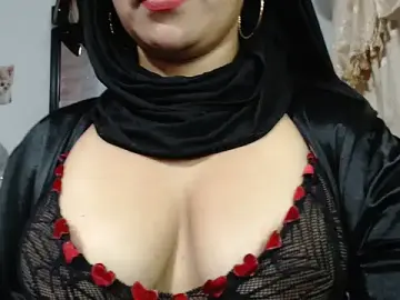 Stripchat Sex Chat of nadia__abaud