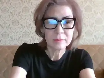 Stripchat Live Sex Cam of Elegant00Lady